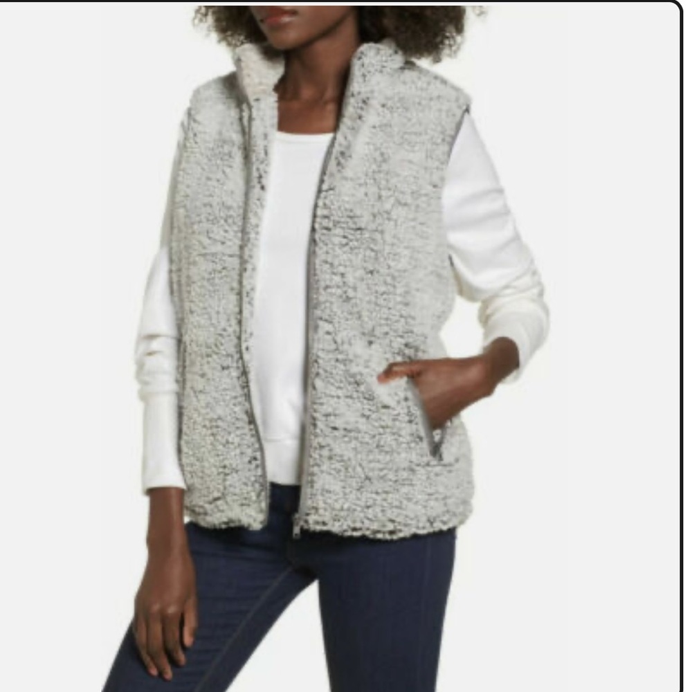 Thread & Supply Women Fuzzy Arctic Fleece Sherpa Vest Charcoal Gray Size Large